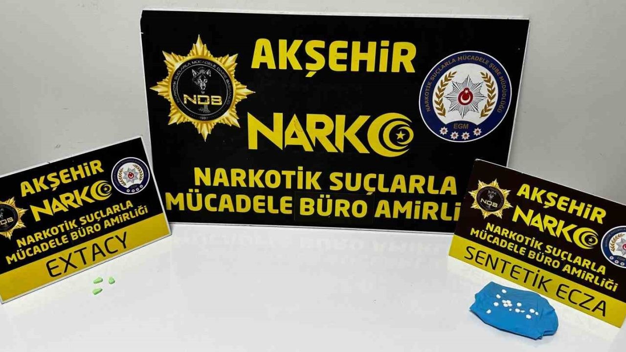 Tutuklu oğlunu ziyarete gitti, üzerinden 18 uyuşturucu hap çıktı